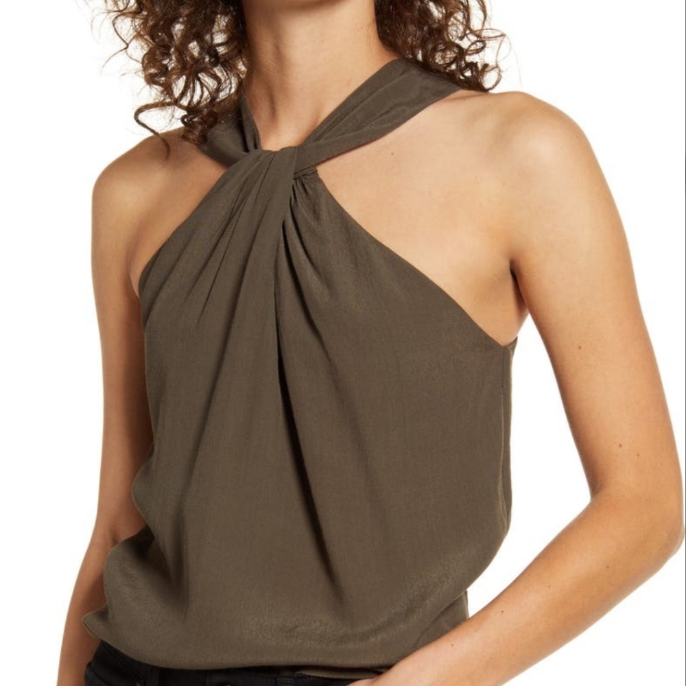 NWT Chelsea28 Green Twist Front Halter Top Size Small